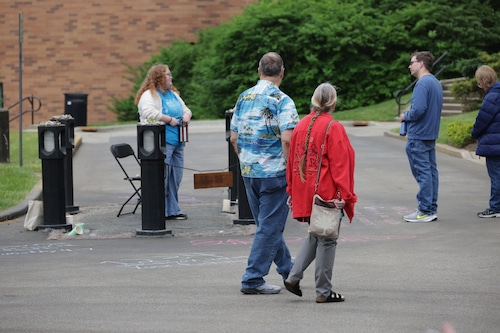 hundreds of guest attend Kent State May 4 commemoration